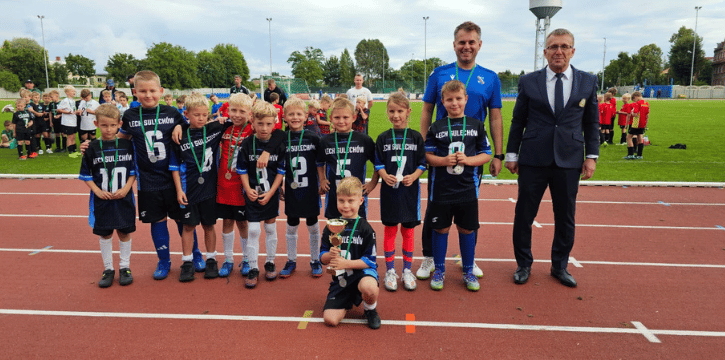 Read more about the article Żak i Orlik zakończyli wakacje w piłkarskim stylu!